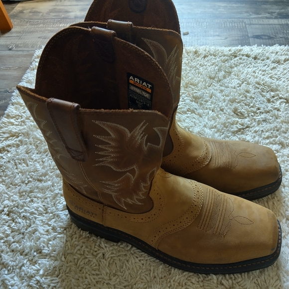 New Men's Boots - Picture 1 of 5